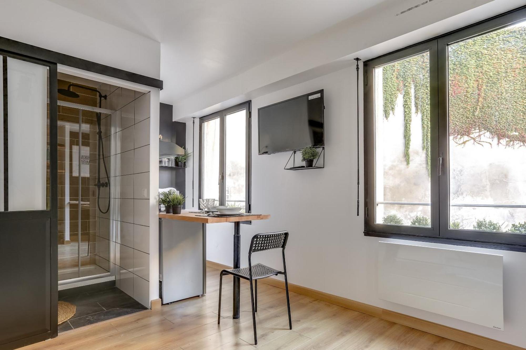 Suites Independantes Toutes Equipees Leopold Ou Carnot Nancy Exteriör bild